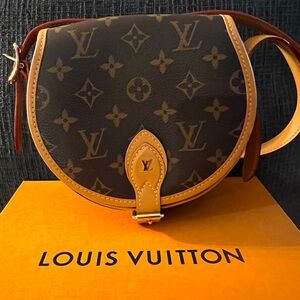 Louis Vuitton Tambourin handbag